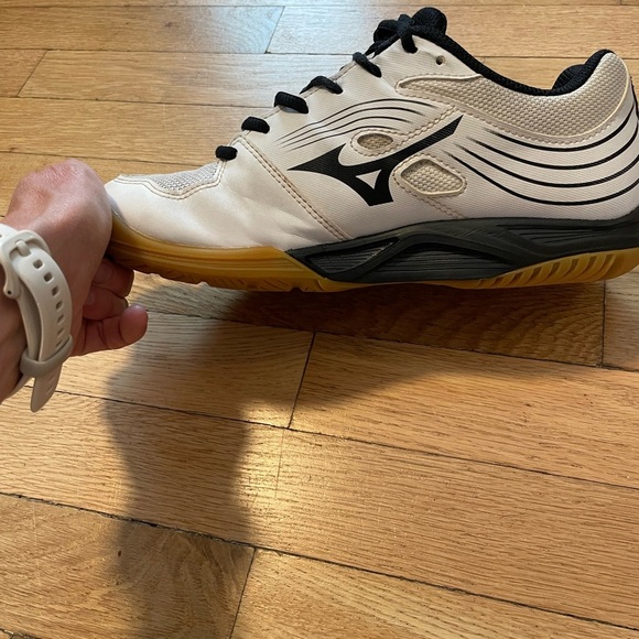 Mizuno Cyclone Speed 3 White and Black Athletic Sneakers Women’s 9 - Picture 10 of 11